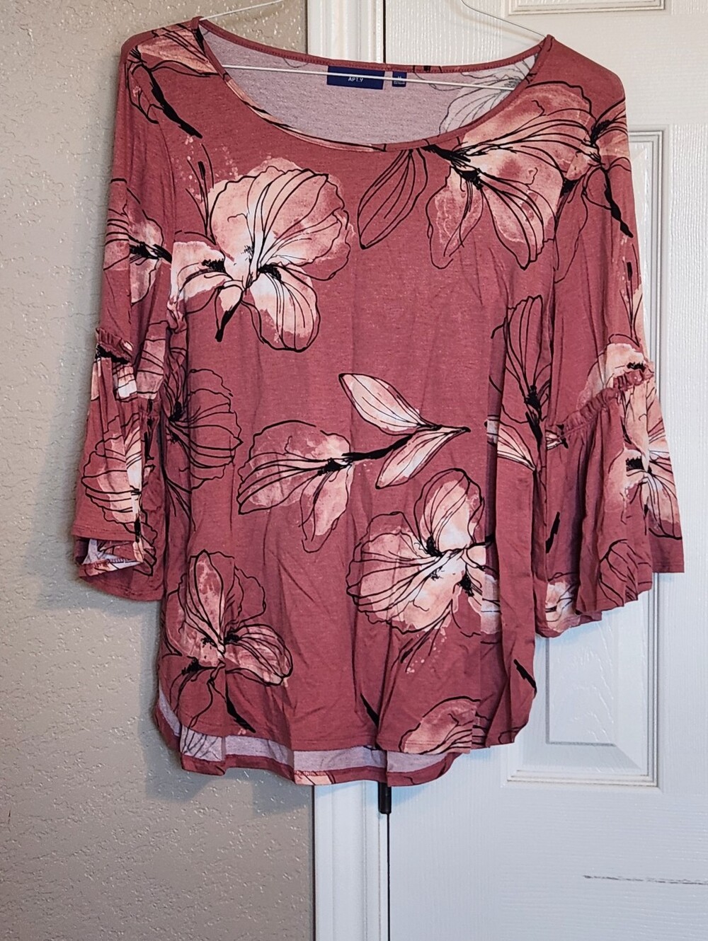 Apt. 9 Rose Pink Floral Bell-Sleeve Blouse
